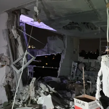 Eksplozije probudile Teheran dok raste broj žrtava, niz napada na zemlje Zaljeva