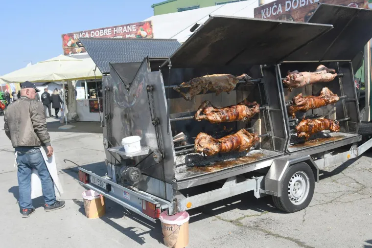 Hrvate zatekao prizor na sajmu u Gudovcu: 'To ko&scaron;ta 340 pokojnih kuna?'