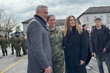 Thompson ponosniji nego na Hipodromu: Kći Diva Marija blista u uniformi Hrvatske Vojske