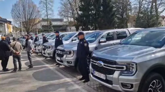 Kakve mrcine ima policija! Stigla nova vozila za protueksplozijsku službu