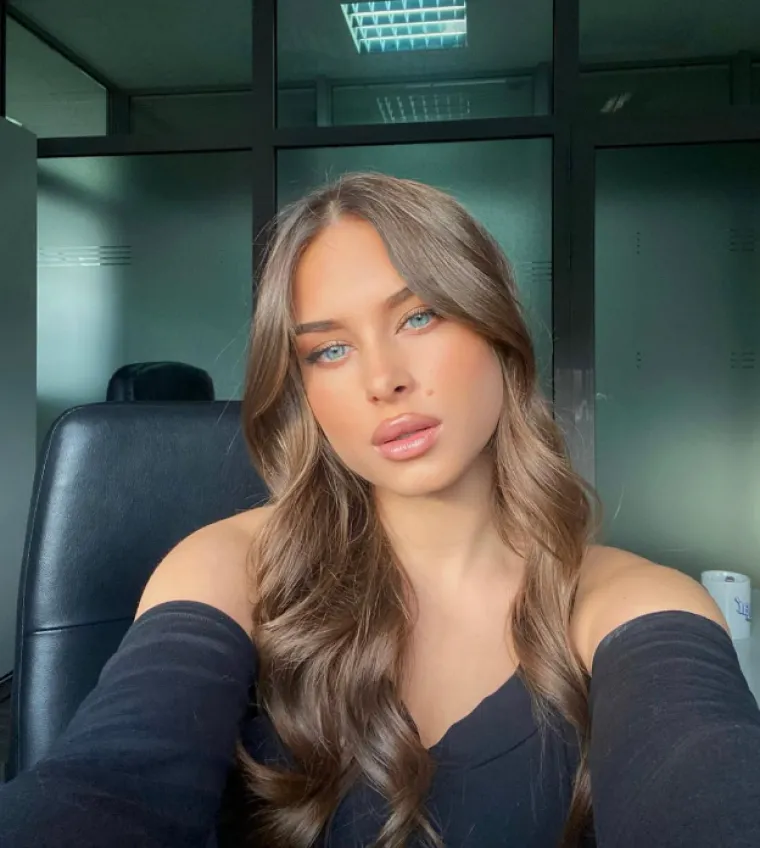 Noru zovu bosanskom Adrianom Limom: Mlada voditeljica vremenske prognoze sve je popularnija