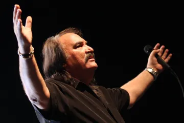 [KVIZ] Dokaži da zna&scaron; sve o glazbenoj legendi, Mati Mi&scaron;i Kovaču