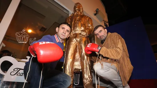 Znate li da Chuck Norris u Zagrebu ima i spomenik?