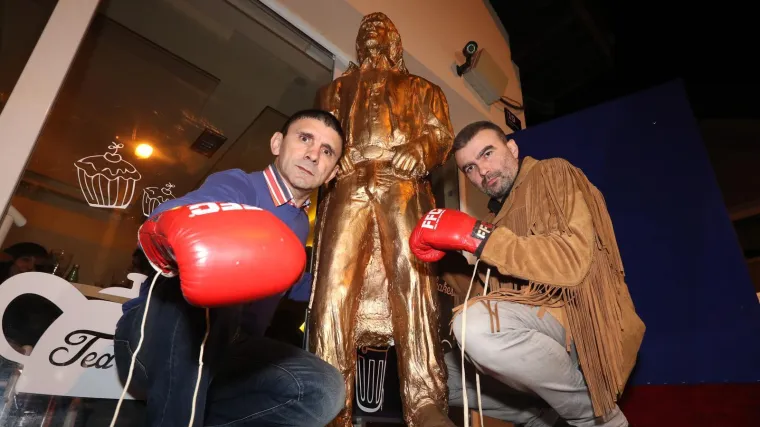 Znate li da Chuck Norris u Zagrebu ima i spomenik?