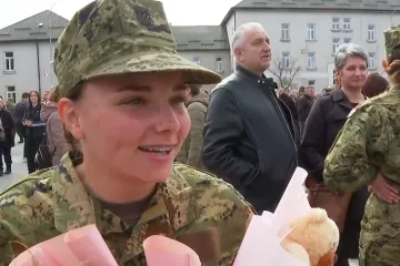 Među 800 novih ročnika prisegnule i 82 žene! Matija: 'Iskreno, očekivala sam da će biti teže'
