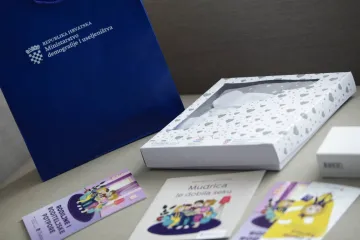 Građani ismijali akciju Ministarstva za Dan očeva: 'Očevi su samo u Zagrebu?'