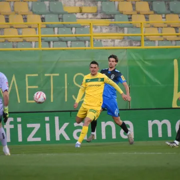 Je li ovo najbizarniji pogodak u povijesti HNL-a? Golman Varaždina nije mogao vjerovati