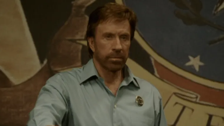 Preminuo Chuck Norris. Obožavatelji poručuju: 'Prestao je davati &scaron;ansu životu'