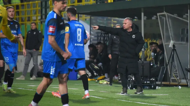 &Scaron;afarić nakon debakla u Puli: 'Ovo je prvi puta otkad sam trener, a da sam bez riječi'