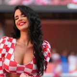 Na&scaron;a najvatrenija navijačica zapalila atmosferu: Svima u oko zapeo jedan detalj