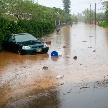 Pogodile ih katastrofalne poplave! Prijeti ru&scaron;enje stare brane: 'Samo molite za nas'