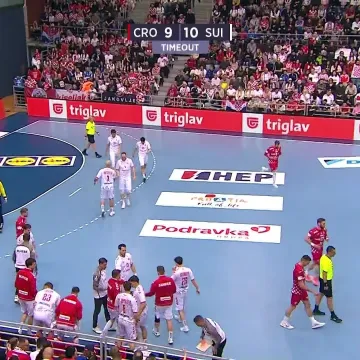 Dagur nije zadovoljan! Evo &scaron;to je rekao na prvom timeoutu: 'Nemoj to raditi!'