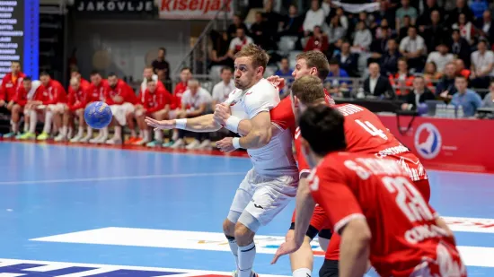 Hrvatska i 'kraljevi prvog poluvremena' igraju ludu utakmicu, Osijek je na nogama