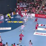 Nismo na pravoj razini, ali kapetan ne prestaje zabijati! Pogledajte gol u njegovom stilu...