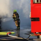 Petero ljudi pobjeglo iz goruće kuće, starac (81) se nije uspio spasiti