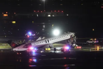 Pilot i kopilot umrli u sudaru aviona i vatrogasnog vozila: Detalji tragedije u zračnoj luci