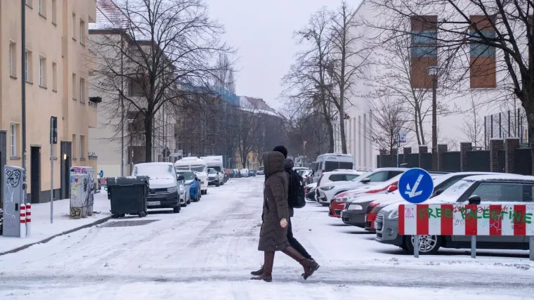 Stiže im hladna fronta sa zapada: Naglo padaju temperature, moguć je i snijeg