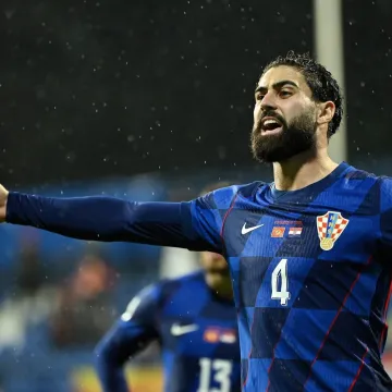 Domaće WAGsice 'zapalile' tribine: Izabel Kovačić pozirala u dru&scaron;tvu nove djevojke Jo&scaron;ka Gvardiola