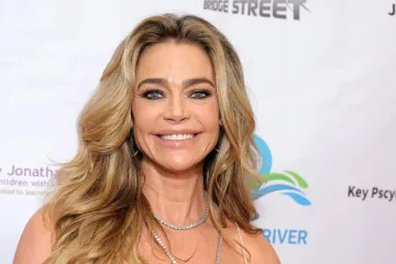 &Scaron;okantna transformacija Denise Richards: Glumica pokazala rezultate faceliftinga