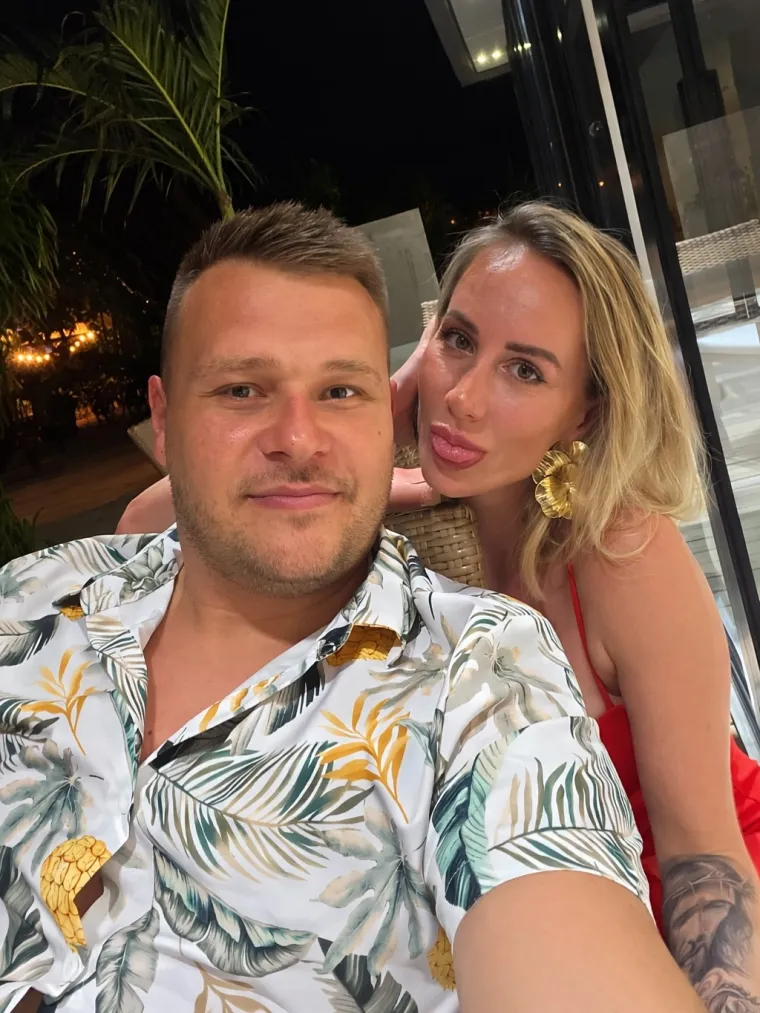 Zaručila se Renata iz 'Braka na prvu': Romantična prosidba 'pala' na egzotičnim Maldivima