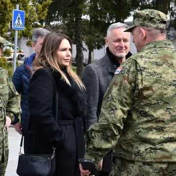 Thompsonova supruga pokazala djelić obiteljskog doma: Ni ona nije odoljela proljetnom trendu