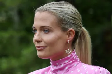 Lijepa nećakinja princeze Diane vi&scaron;e ne može proći nezamijećeno: Naslijedila je tetine plave oči