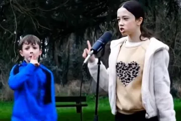 Savr&scaron;eni duo s neobičnim menadžerom na čelu