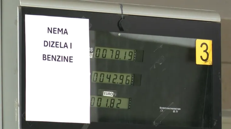 RTL Danas doznaje: Osam benzinskih postaja već ograničilo prodaju goriva!