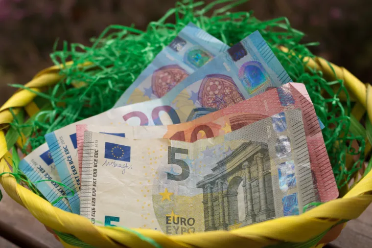 Četiri znaka čeka pravo bogatstvo ovog Uskrsa: Novac će im se doslovce lijepiti za prste