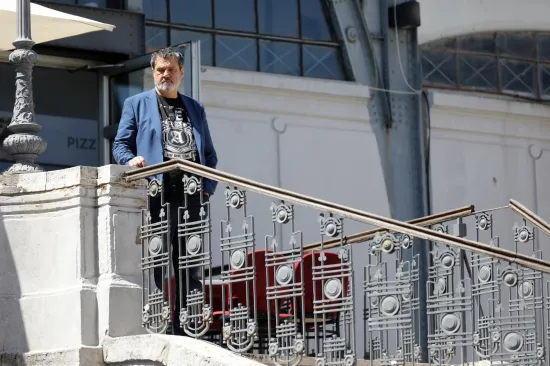 Otkrio &scaron;to mu je alkohol uzeo u životu: 'To je te&scaron;ka pritajena ku*va koja te svakodnevno ubija'