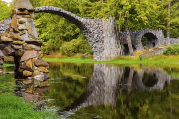 Mistični Đavolji most prkosi zakonima prirode: Optička iluzija nikoga ne ostavlja ravnodu&scaron;nim