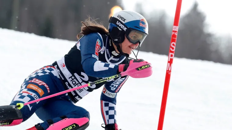 Čudesna Mikaela Shiffrin stavila jednu ruku na Veliki globus, Ljutić na začelju
