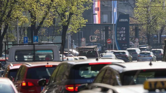 Cijene goriva bukte i prijeti nesta&scaron;ica: Je li krajnje vrijeme za automobil na struju?