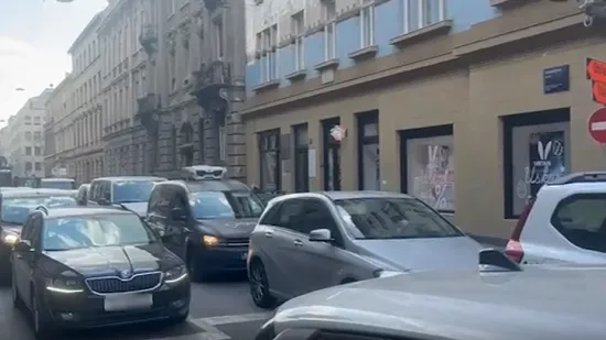 Kaos u centru Zagreba, vozači gube živce: 'Tri i pol kilometara proći ćemo za 43 minute'