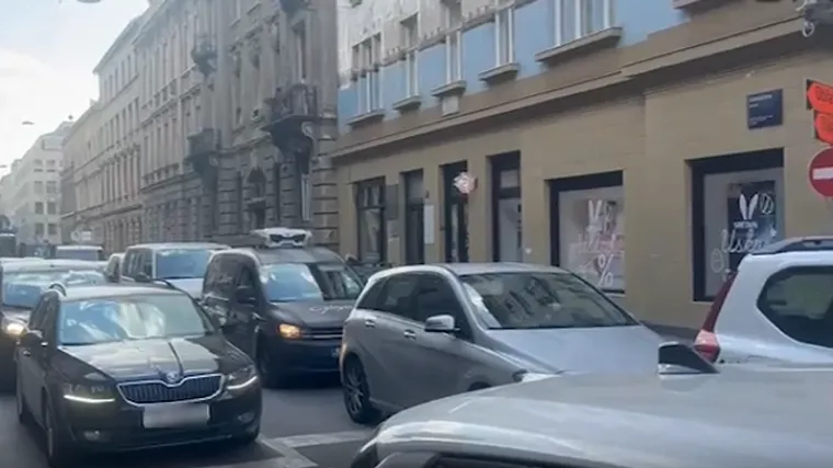Kaos u centru Zagreba, vozači gube živce: 'Tri i pol kilometara proći ćemo za 43 minute'