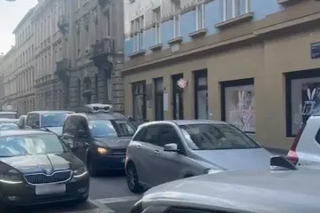 Kaos u centru Zagreba, vozači gube živce: 'Tri i pol kilometara proći ćemo za 43 minute'