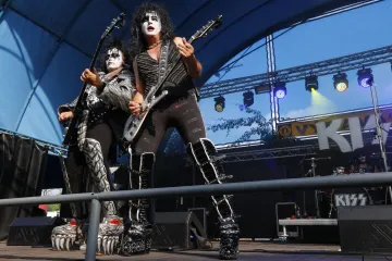 [KVIZ] Mislite da znate sve o rock legendama?