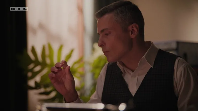 Nakon intimnog susreta &scaron;ok! Teodora misli da je na&scaron;la ljubav, a Hodžić skriva veliku tajnu