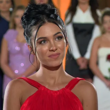 Anastasia pred svima odbila Karlovu ružu: 'Neću je uzeti. Ja sam se već odlučila za Petra'