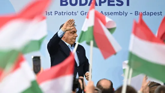 Trump mu kliče, a Putin &scaron;alje pojačanja! Svi su ludi za 'Titom novog doba': 'Glasajte za njega!'