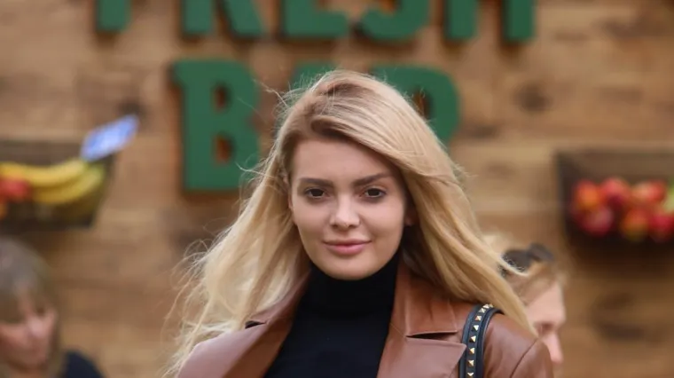 Ella Dvornik objavila intimne trenutke s novim partnerom: 'Moja ruka za emocionalnu podr&scaron;ku'