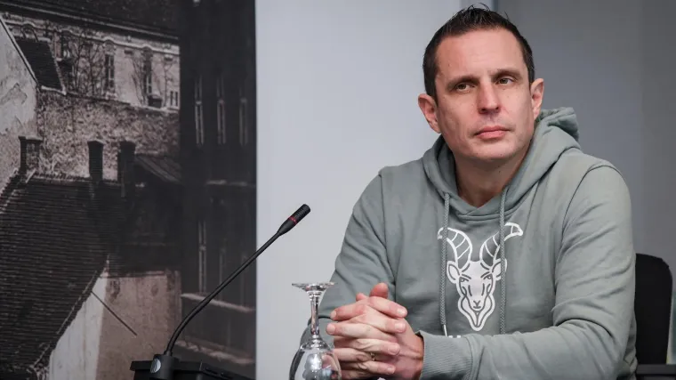 Sjećate se Borisa Sesara koji je na posao dolazio Teslom? Europski sud odlučio u njegovu korist