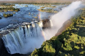 Deset najnevjerojatnijih vodenih čuda svijeta: Od veličanstvenih prizora zastaje dah