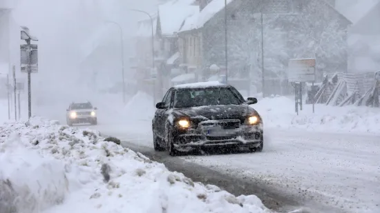 DHMZ izdao upozorenja za dijelove Hrvatske: Stiže i do pola metra snijega, orkanska bura i poplave