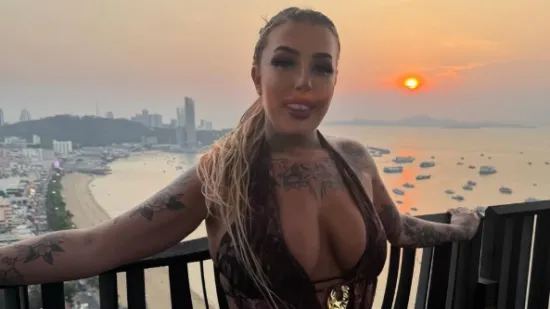 Influencerica se bori za život, pala s balkona i slomila kralježnicu na 24 mjesta