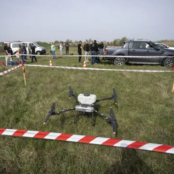 Dinamova zaklada odu&scaron;evila humanitarnom akcijom u Vukovaru: Poletio i dron za dva dobra djela u jednom