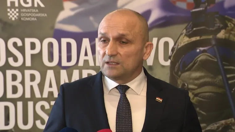 Milanović stopirao kupnju Davidove praćke, Anu&scaron;ić priznao: 'Sva&scaron;ta bih ja htio, ali ovo ne mogu'