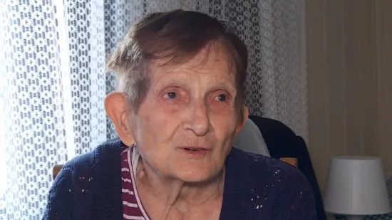 Nikad nećete pogoditi koliko godina ima gospođa Manda! Otkrila nam je tajnu svoje dugovječnosti