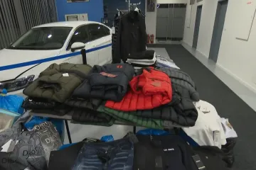 Kakva priča! U skladi&scaron;tu u Dubravi pronađeno 1448 komada odjeće: Znamo &scaron;to će biti s vlasnicima