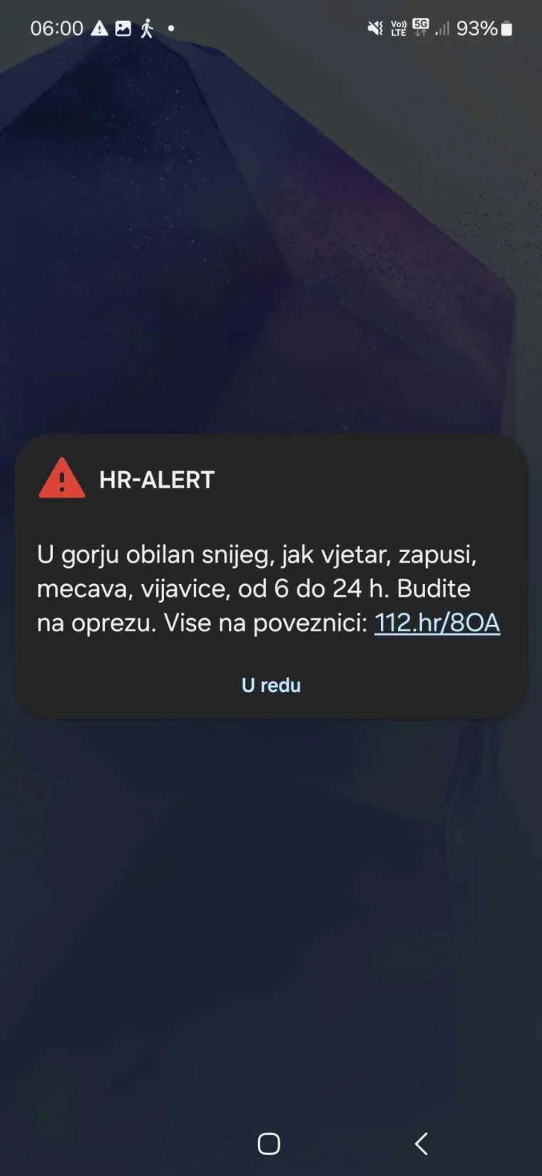 Stabla padala na ceste i aute, vlak izletio kod Bjelovara: Vjetar radi kaos po Hrvatskoj